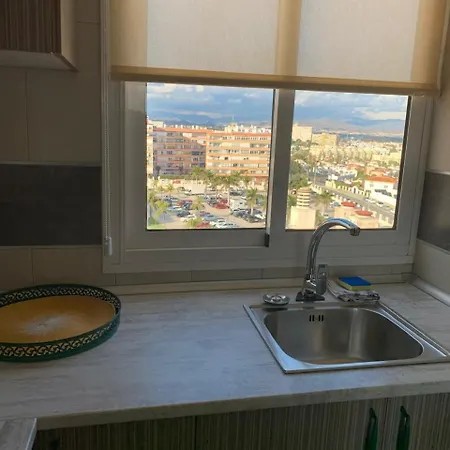 Hidden Gem Nearby Everything Southwest Balcony W Sea View * 토레몰리노스