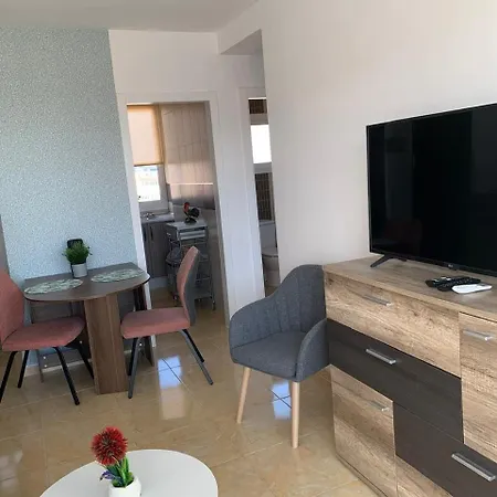 Hidden Gem Nearby Everything Southwest Balcony W Sea View * 토레몰리노스
